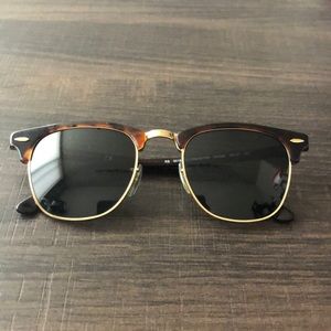 Ray Ban Clubmaster Classic